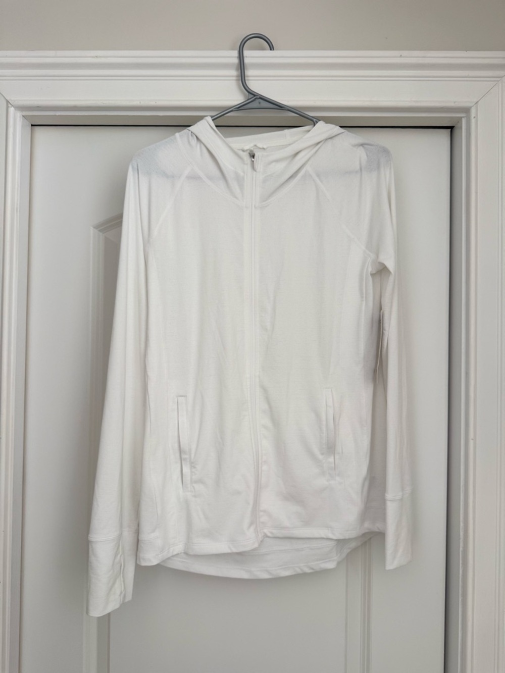 Athleta white PACIFICA ILLUME
UPF RELAXED JACKET